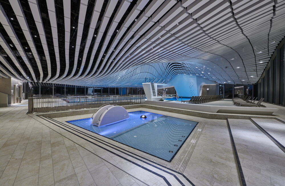 swimming pool, Vienna, Austria – autumn filming location