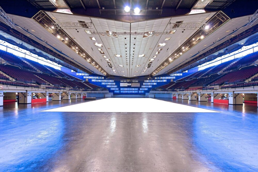 Stadthalle, Vienna, Austria – autumn filming location